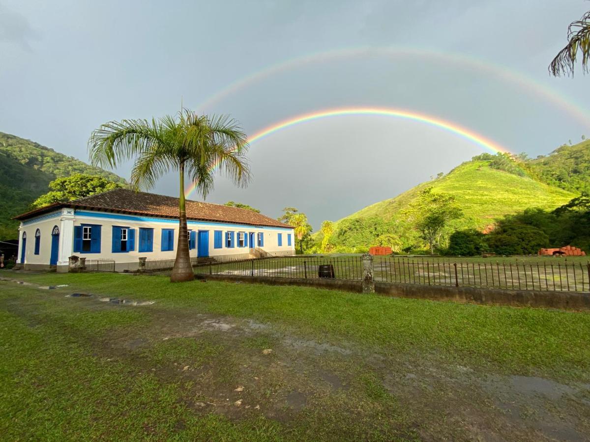 Fazenda Penedo Homestay *